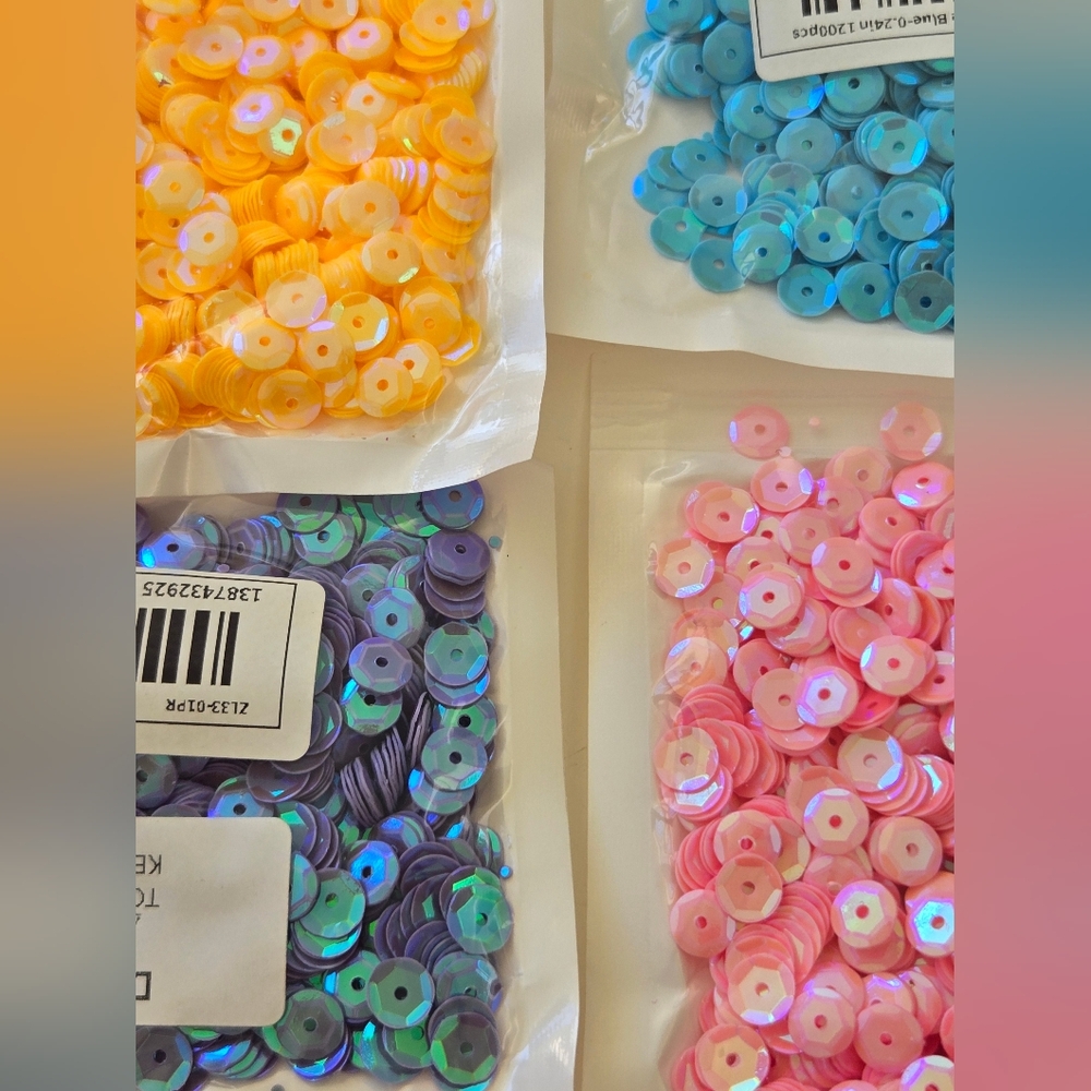 Loose sequin sewing